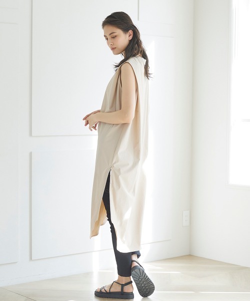 LIPSTAR（リップスター）の「【セット商品】サコッシュ付き撥水ノースリーブワンピース（ワンピース・レディース・ベージュ/ブラック/ピンク・M）」の9枚目の写真