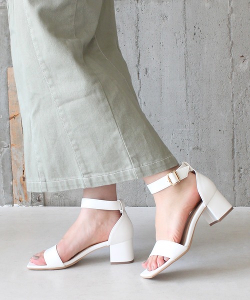 chocolates（チョコラテス）の「アンクルベルトサンダル【日本製】（サンダル・レディース・ブラック/ホワイト/ピンク・S/M/L/LL）」の2枚目の写真