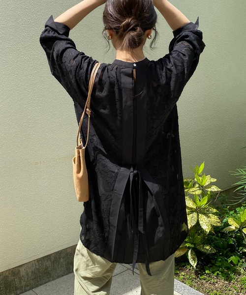 CAPRICIEUX LE'MAGE（カプリシューレマージュ）の「シアージャガードバックリボンシャツ（シャツ/ブラウス・レディース・ホワイト/ブラック・FREE）」の16枚目の写真