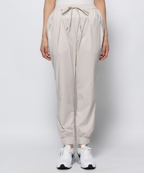 HEREIAM（ヘレイアム）の「【HEREIAM】DRYスウェットジョグパンツ（スウェットパンツ・レディース・ナチュラル/ブラック/レッド・SMALL/MEDIUM）」の12枚目の写真