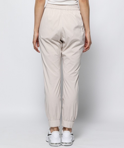 HEREIAM（ヘレイアム）の「【HEREIAM】DRYスウェットジョグパンツ（スウェットパンツ・レディース・ナチュラル/ブラック/レッド・SMALL/MEDIUM）」の14枚目の写真