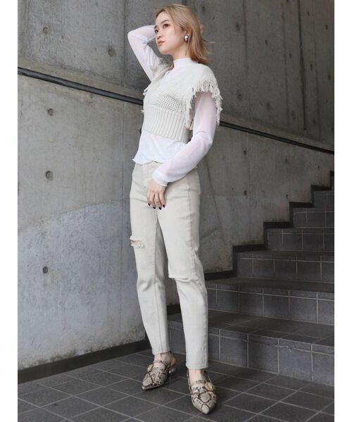 MURUA（ムルーア）の「ハイウエストクラッシュスキニーパンツ（デニムパンツ・レディース・ライトグレー・0/1/2）」の8枚目の写真