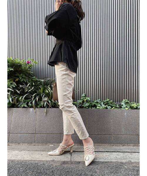 MURUA（ムルーア）の「ハイウエストクラッシュスキニーパンツ（デニムパンツ・レディース・ライトグレー・0/1/2）」の14枚目の写真