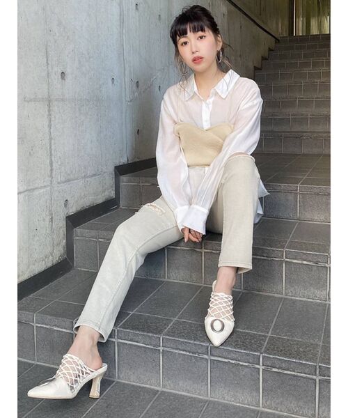 MURUA（ムルーア）の「ハイウエストクラッシュスキニーパンツ（デニムパンツ・レディース・ライトグレー・0/1/2）」の7枚目の写真