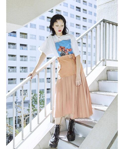 jouetie(ジュエティ)の「ライダースプリーツスカート(スカート・レディース・ブラック/オレンジ/ブルー・MEDIUM)」の14枚目の写真