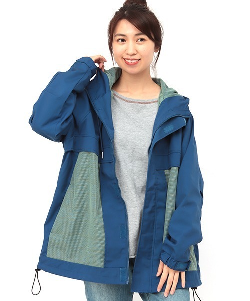 チチカカ（チチカカ）の「ナバホマウンテンパーカー（マウンテンパーカー・レディース・ブラック/ブルー・FREE）」の14枚目の写真