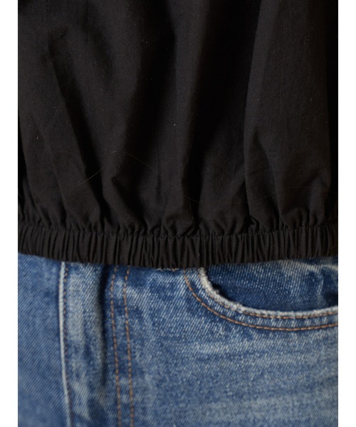 Vicente（ヴィセンテ）の「Openshoulder tops（シャツ/ブラウス・レディース・オフホワイト/ブラウン/ブラック・FREE）」の4枚目の写真