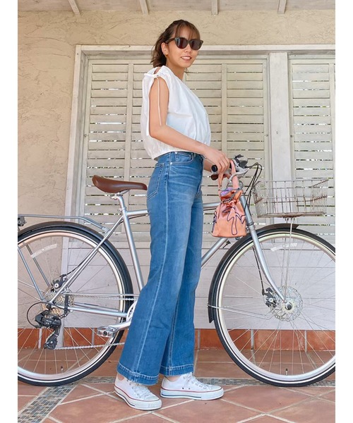 Vicente（ヴィセンテ）の「Openshoulder tops（シャツ/ブラウス・レディース・オフホワイト/ブラウン/ブラック・FREE）」の7枚目の写真