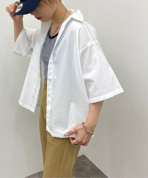 apres jour mignon（アプレジュールミニョン）の「ルーズゆるシャツ【ZOZOTOWN限定アイテム】（シャツ/ブラウス・レディース・イエロー系その他/オフホワイト/サックスブルー/その他・フリー/X-LARGE）」の6枚目の写真