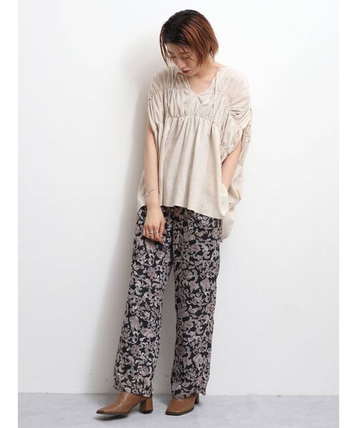 Ungrid（アングリッド）の「シアーフラワーラフパンツ（その他パンツ・レディース・ブラック/アイボリー・FREE）」の9枚目の写真
