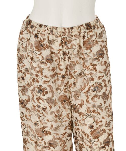 Ungrid（アングリッド）の「シアーフラワーラフパンツ（その他パンツ・レディース・ブラック/アイボリー・FREE）」の8枚目の写真