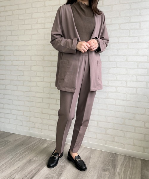 Chiaro（キアロ）の「セットアップジャケット×テーパードパンツ（ノーカラージャケット・レディース・ブラック/モカ・M）」の14枚目の写真