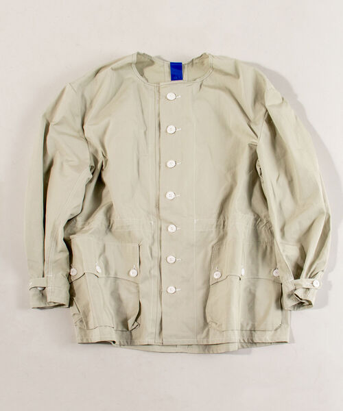 GLOSTER（グロスター）の「【BLAW×GLOSTER】リメイク ミリタリーノーカラースノーコート（ノーカラーコート・メンズ・ライトグレー・MEDIUM）」の14枚目の写真