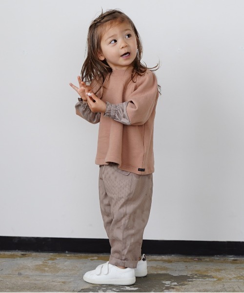 quoti use fith（クゥオティ　ユース　フィス）の「裏毛 長袖 フレアスウェット（スウェット・キッズ・ホワイト/ネイビー/オレンジ・80/90/100/110/120/130）」の13枚目の写真