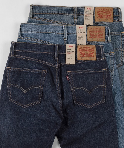 Levi's(リーバイス)の「【Levi’s/リーバイス】505 レギュラーストレート ストレッチ 5ポケット デニム/ジーンズ【ウォッシュ加工】(デニムパンツ・メンズ・ダークインディゴブルー/ブルー系その他/ライトインディゴブルー・28inch/29inch/30inch/31inch/32inch/33inch/34inch/36inch)」の2枚目の写真