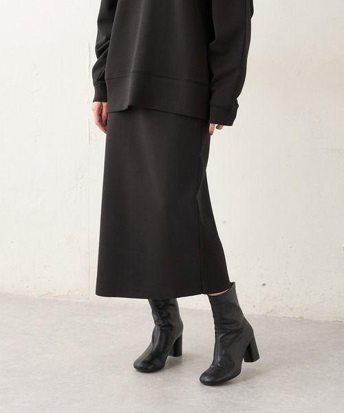 Lui's（ルイス）の「サイドベンツスリットストレートスカート（スカート・レディース・カーキ/ライトグレー/ブラック・FREE）」の2枚目の写真