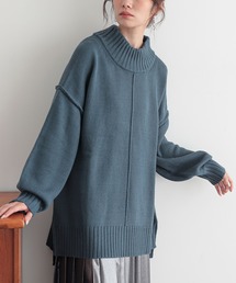 『ハイネックアウトリンキングニット』