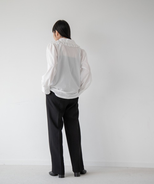 yuw(ユウ)の「LACE FRILL BLOUSE 237025(シャツ/ブラウス・レディース・ホワイト/ブラック・FREE)」の8枚目の写真