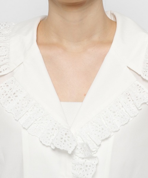 yuw(ユウ)の「LACE FRILL BLOUSE 237025(シャツ/ブラウス・レディース・ホワイト/ブラック・FREE)」の11枚目の写真