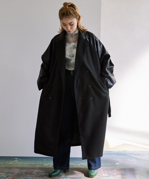 byYOUANCE（バイユアンス）の「マルチマテリアルダブルロングコート（その他アウター・レディース・ブラック・FREE）」の5枚目の写真