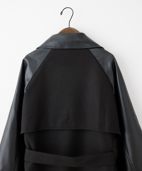 byYOUANCE（バイユアンス）の「マルチマテリアルダブルロングコート（その他アウター・レディース・ブラック・FREE）」の22枚目の写真