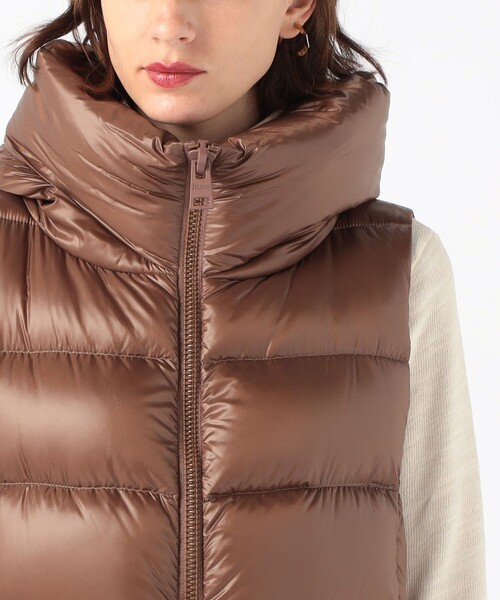 TOMORROWLAND （トゥモローランド）の「HERNO PI1308D ダウンベスト