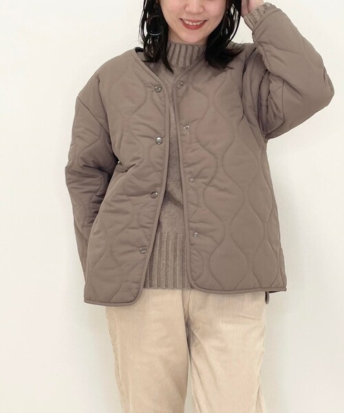 SHOO・LA・RUE(シューラルー)の「◆【M-3L】中綿キルトブルゾン(その他アウター・レディース・ブラック/カーキ/サンドベージュ・02/03/04/05)」の11枚目の写真