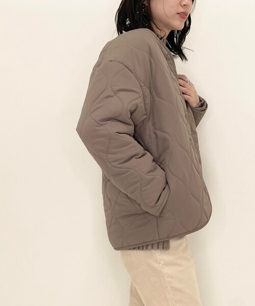 SHOO・LA・RUE(シューラルー)の「◆【M-3L】中綿キルトブルゾン(その他アウター・レディース・ブラック/カーキ/サンドベージュ・02/03/04/05)」の9枚目の写真