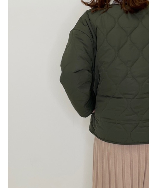 SHOO・LA・RUE(シューラルー)の「◆【M-3L】中綿キルトブルゾン(その他アウター・レディース・ブラック/カーキ/サンドベージュ・02/03/04/05)」の10枚目の写真