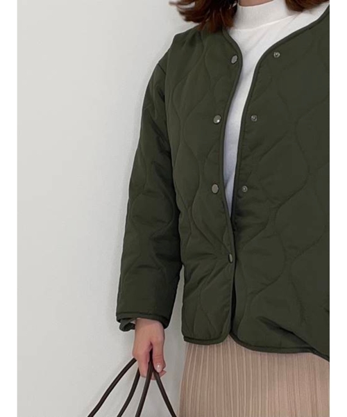 SHOO・LA・RUE(シューラルー)の「◆【M-3L】中綿キルトブルゾン(その他アウター・レディース・ブラック/カーキ/サンドベージュ・02/03/04/05)」の17枚目の写真