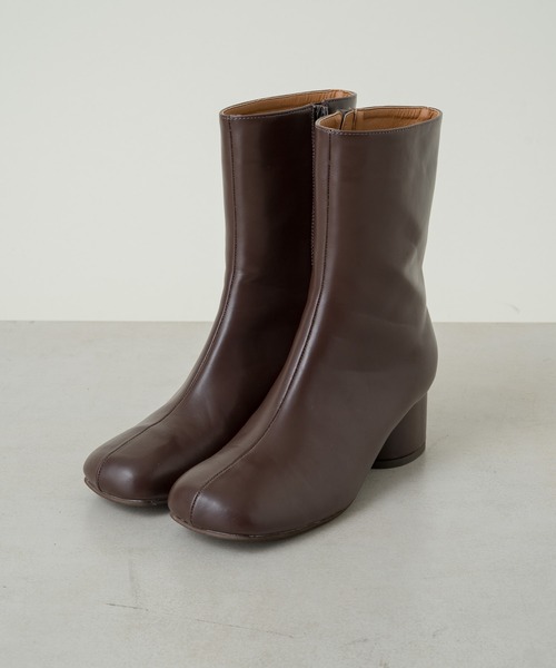 Kastane（カスタネ）の「丸ヒールミドルブーツ（ブーツ・レディース・ブラック/ブラウン・38/39/37）」の12枚目の写真