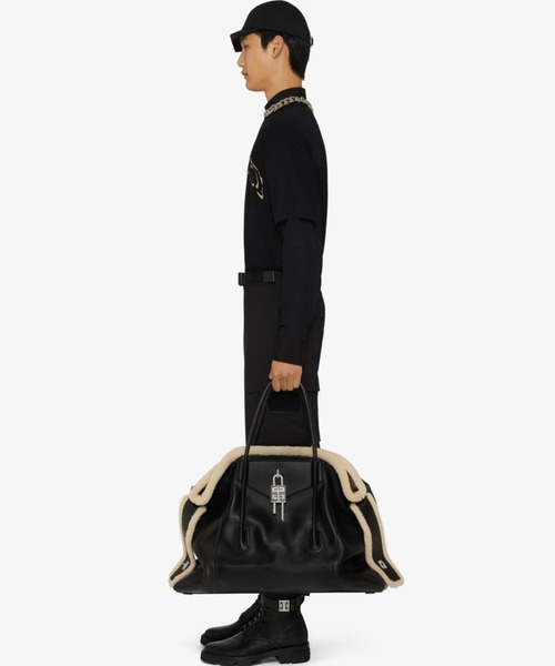 GIVENCHY（ジバンシイ）の「GIVENCHY スリムTシャツ（Tシャツ/カットソー・メンズ・ブラック・S/M/XS）」の3枚目の写真