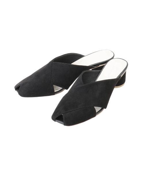 LAGUNAMOON（ラグナムーン）の「フェイクスエードクロスミュール（サンダル・レディース・ブラック/ベージュ・SMALL/MEDIUM）」の16枚目の写真