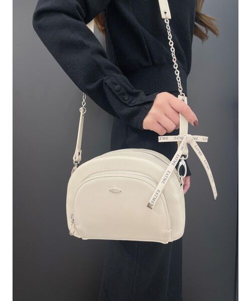 EATME（イートミー）の「ロゴリボン付きショルダーバッグ（ショルダーバッグ・レディース・ブラック/ベージュ・FREE）」の2枚目の写真