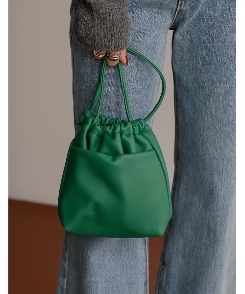 Re:EDIT（リエディ）の「フェイクレザーミニポシェット（ショルダーバッグ・レディース・ホワイト/ブラック/イエロー/グリーン・FREE）」の4枚目の写真