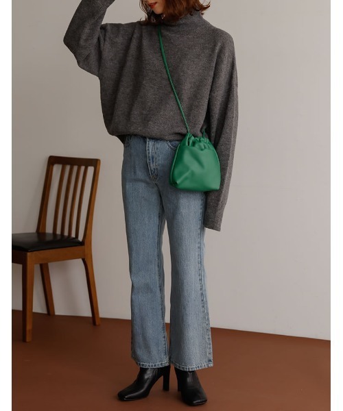 Re:EDIT（リエディ）の「フェイクレザーミニポシェット（ショルダーバッグ・レディース・ホワイト/ブラック/イエロー/グリーン・FREE）」の6枚目の写真