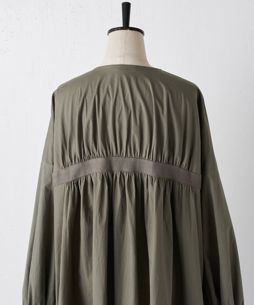 BEARDSLEY（ビアズリー）の「ギャザーハオリワンピース（ワンピース・レディース・カーキ/ダークグレー・FREE）」の16枚目の写真