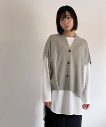 フロントボタンニットベスト