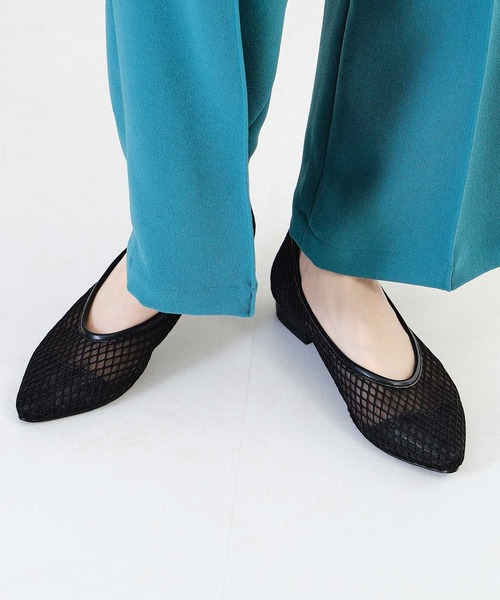 WA ORiental TRaffic（ダブルエーオリエンタルトラフィック）の「ポインテッドトゥチュールパンプス/22103（パンプス・レディース・ブラック/ゴールド/グレー・34/35/36/37/38/39/40/41/42）」の14枚目の写真