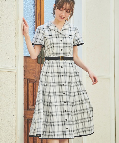 LAISSE PASSE(レッセパッセ)の「チェックフレアーシャツワンピース(シャツワンピース・レディース・ブラック・SMALL/MEDIUM)」の2枚目の写真
