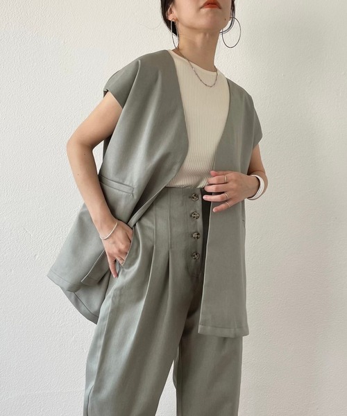 wee9s（ウィークス）の「front button double tuck pants / フロントボタンダブルタックパンツ（スラックス・レディース・ブラウン/グリーン・FREE）」の8枚目の写真