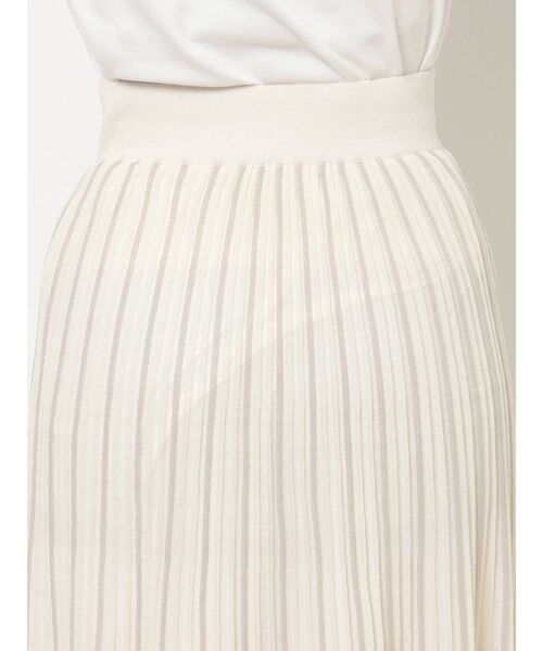 dazzlin（ダズリン）の「グリッターニットシアースカート（スカート・レディース・パープル/ブラウン/オフホワイト・FREE）」の16枚目の写真