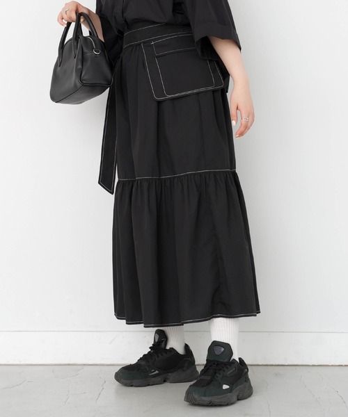 omom sot(オムオムソット)の「ポケット付き ティアードスカート omom sot(スカート・レディース・ホワイト/ブラック・M)」の13枚目の写真