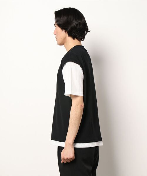 TAKA-Q（タカキュー）の「【ストレッチ】タカキュー 梨地ポンチ フェイクレイヤード クルー半袖Tシャツ（Tシャツ/カットソー・メンズ・ベージュ/ブラック/キャメル・MEDIUM/LARGE/X-LARGE）」の4枚目の写真