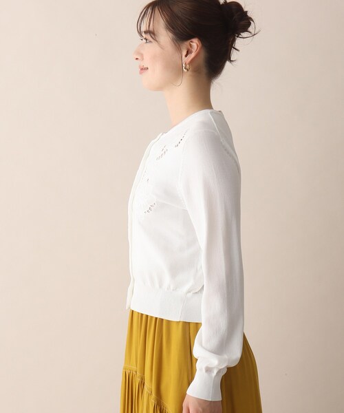 OPAQUE.CLIP(オペークドットクリップ)の「◆フラワーエンブロイダリーカーディガン(カーディガン/ボレロ・レディース・ホワイト系/ブラック/サンドベージュ・38)」の5枚目の写真