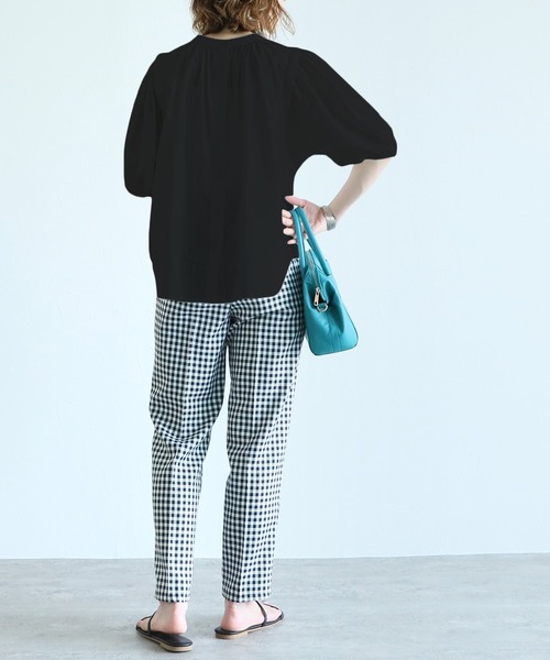 reca（レカ）の「前後2way五分袖ギャザーブラウス（シャツ/ブラウス・レディース・オフホワイト/ブラック/ピンク・MEDIUM/LARGE）」の14枚目の写真