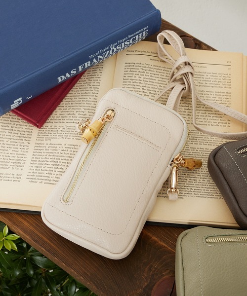 Pal collection（パルコレクション）の「バンブースマホポーチ（ショルダーバッグ・レディース・グレー/グリーン/アイボリー/ラベンダー・FREE）」の2枚目の写真