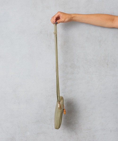 Pal collection（パルコレクション）の「バンブースマホポーチ（ショルダーバッグ・レディース・グレー/グリーン/アイボリー/ラベンダー・FREE）」の5枚目の写真