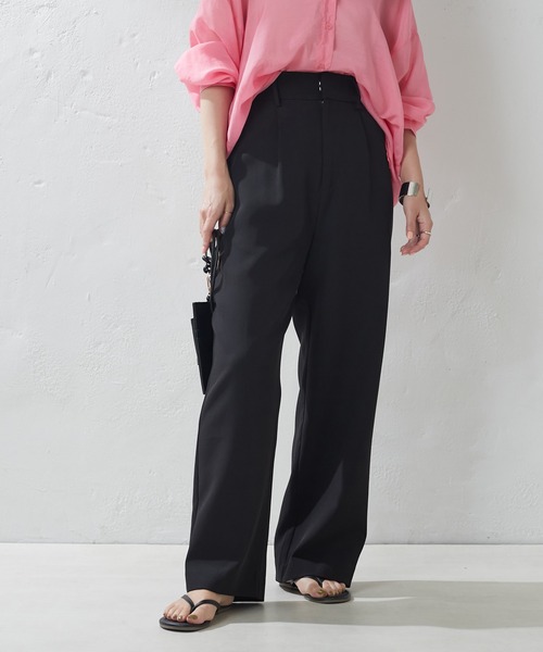 natural couture(ナチュラルクチュール)の「WEB限定カラー有り/美シルエットカラースラックスパンツ S/Mサイズ(スラックス・レディース・ブラック/オフホワイト/サックスブルー/ピンク/グリーン・SMALL/MEDIUM)」の2枚目の写真