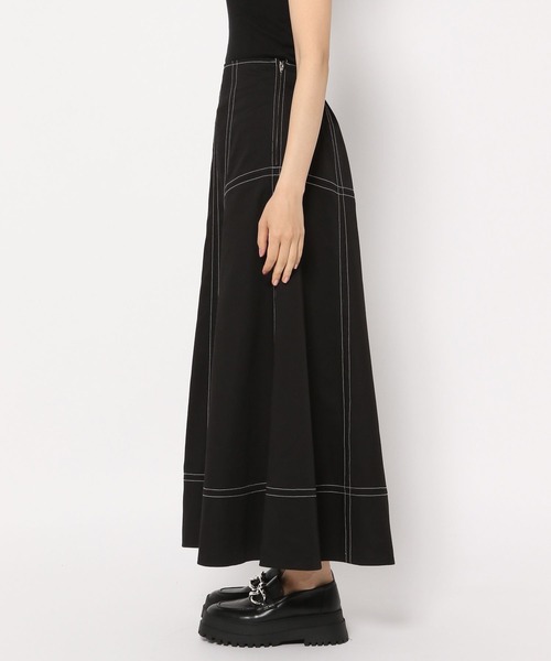 PAGEBOY(ページボーイ)の「チノステッチフレアスカート(スカート・レディース・ブラック/グレイッシュベージュ・FREE)」の11枚目の写真